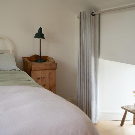 Appartamento The Roost Westport Esterno foto