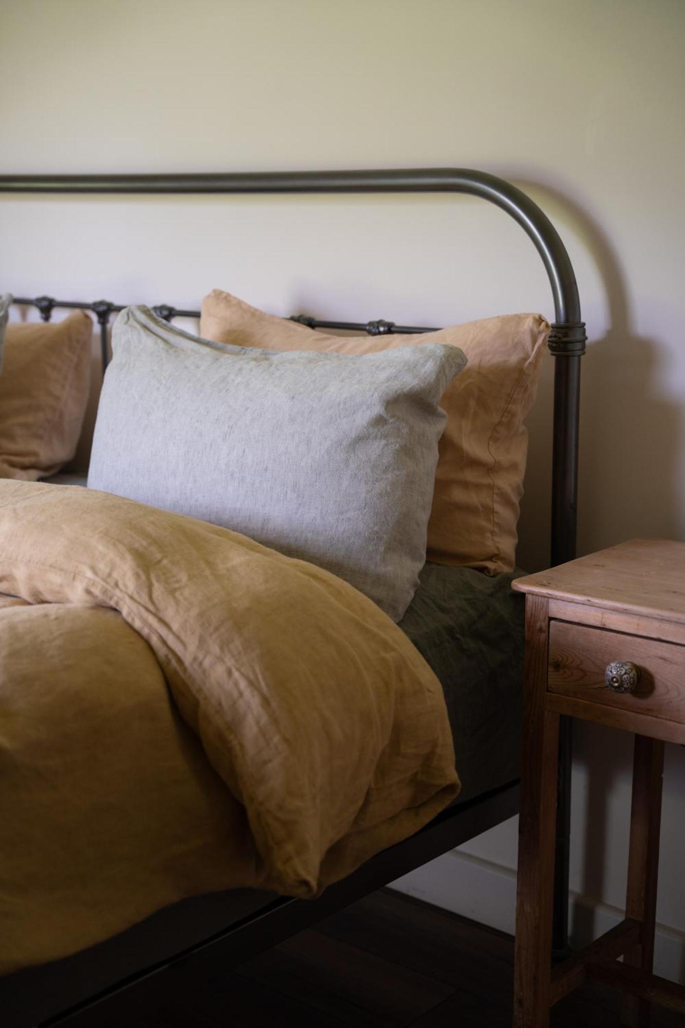 Appartamento The Roost Westport Esterno foto